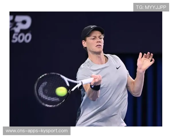 网球正手强攻连续命中化作胜利序章